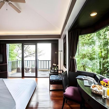 Villa 360 Resort And Spa Фи Фи Айлънд Екстериор снимка